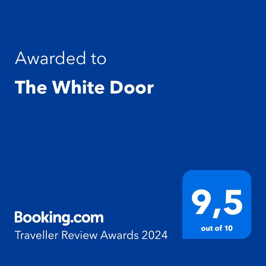 The White Door Daire Aalst Dış mekan fotoğraf
